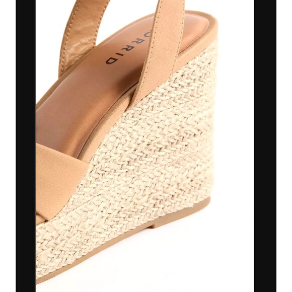 Torrid Espadrille Wedge Sandals Size 8.5 WW Open Toe Tan Ankle Strap 4” Heel NWT - Picture 5 of 7